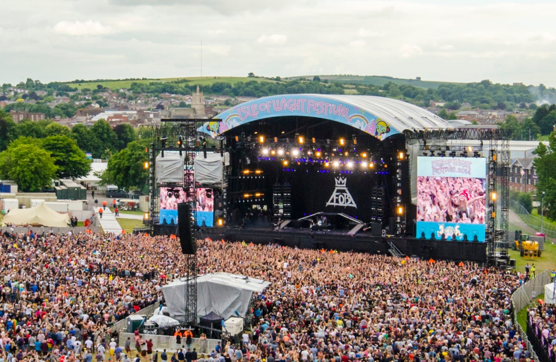 Liz Murray Photography Isle of Wight Festival 2014 Big Wheel View 09 main stage